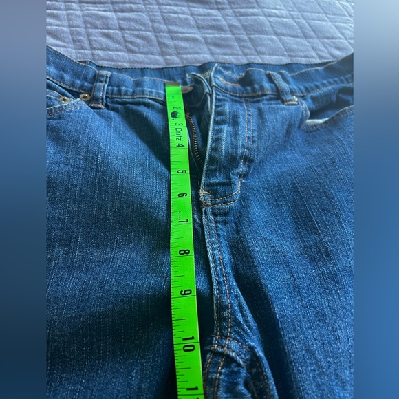 (2) Pairs of Liz Claiborne Hepburn Jeans, Size 10Petite - Picture 7 of 8